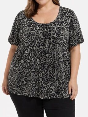 Style & Co. Grey Leopard Print Short Sleeve Blouse - Size 3X